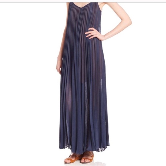 BCBG Max Azria Navy Pleated Maxi Dress Size XS 👗 - Picture 1 of 13
